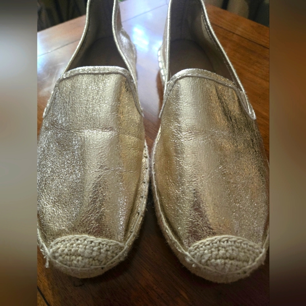 Size 8 Gold Old Navy Espadrille